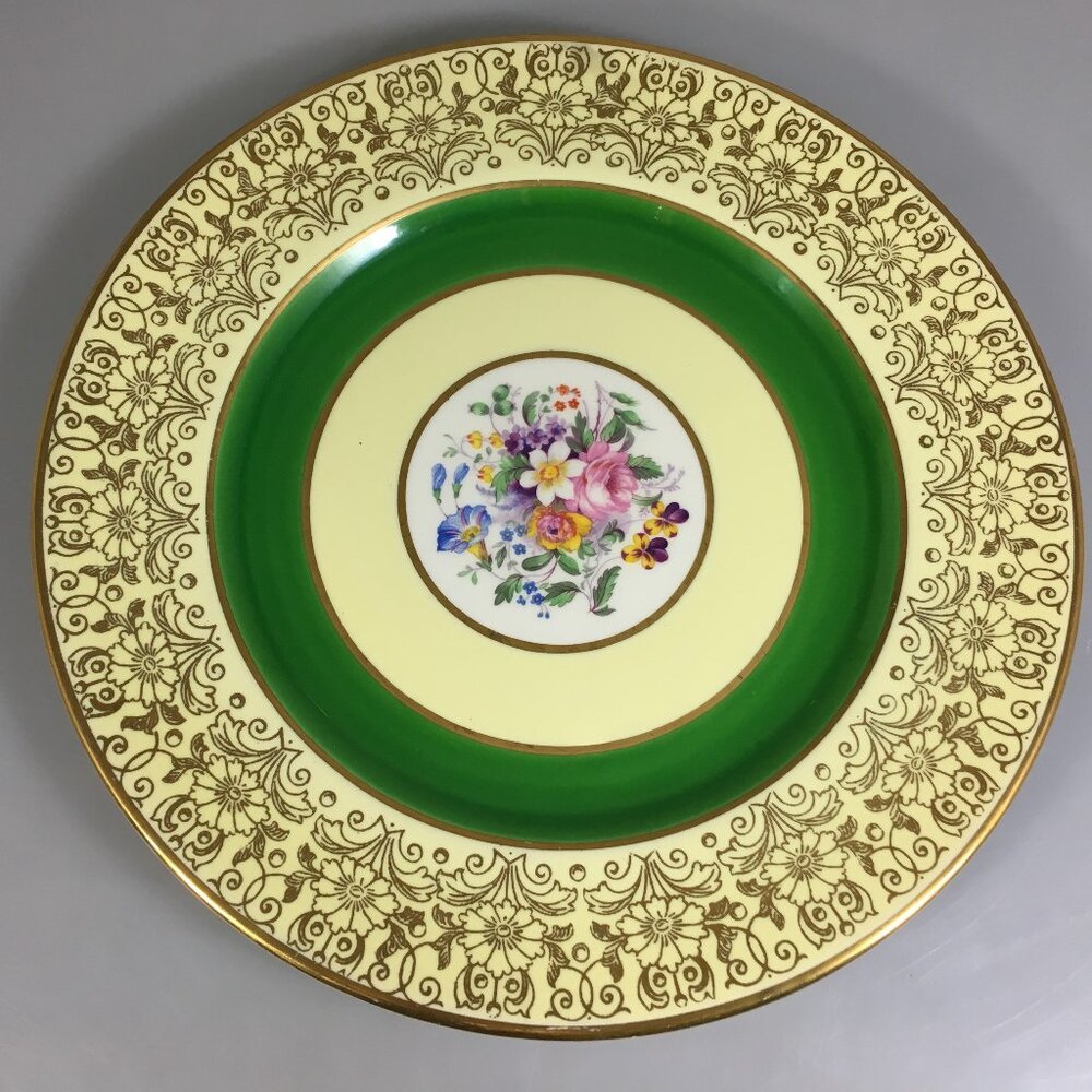 Johnson Brothers Pareek JB325 Dinner Plate 10.5" Floral Gold Rimmed Green Ring